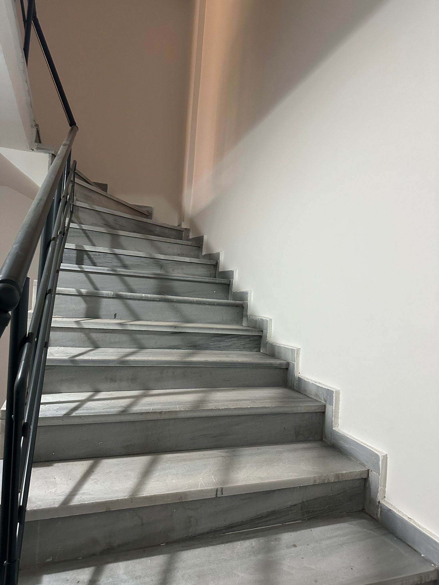 MABEL GAYRİMENKUL/ BEŞİKDÜZÜ/ ÇARŞI İÇİ SATILIK KOMPLE BİNA